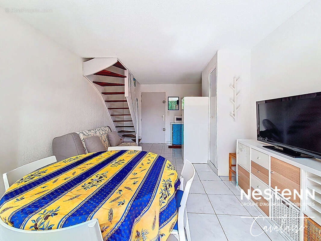 Appartement Cavalaire Sur Mer 2 pièce(s) dans résidence sécurisée en coeur de ville - photo 7