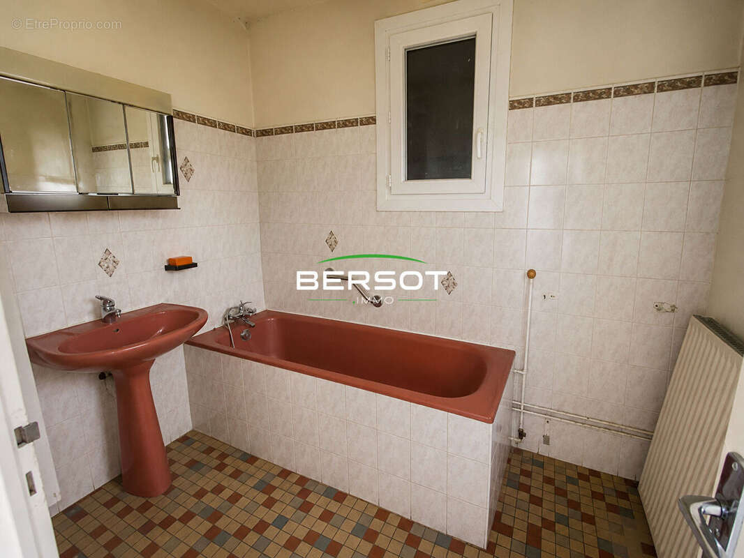Maison à TRAVES