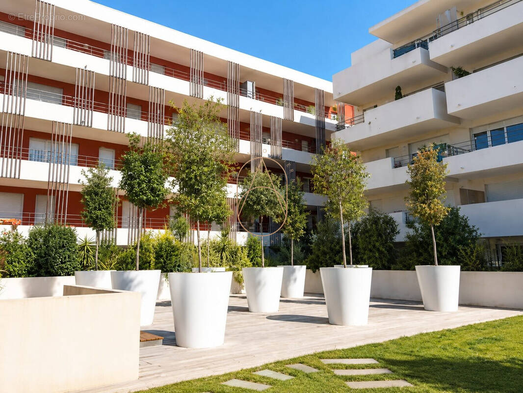 Appartement à JUVIGNAC