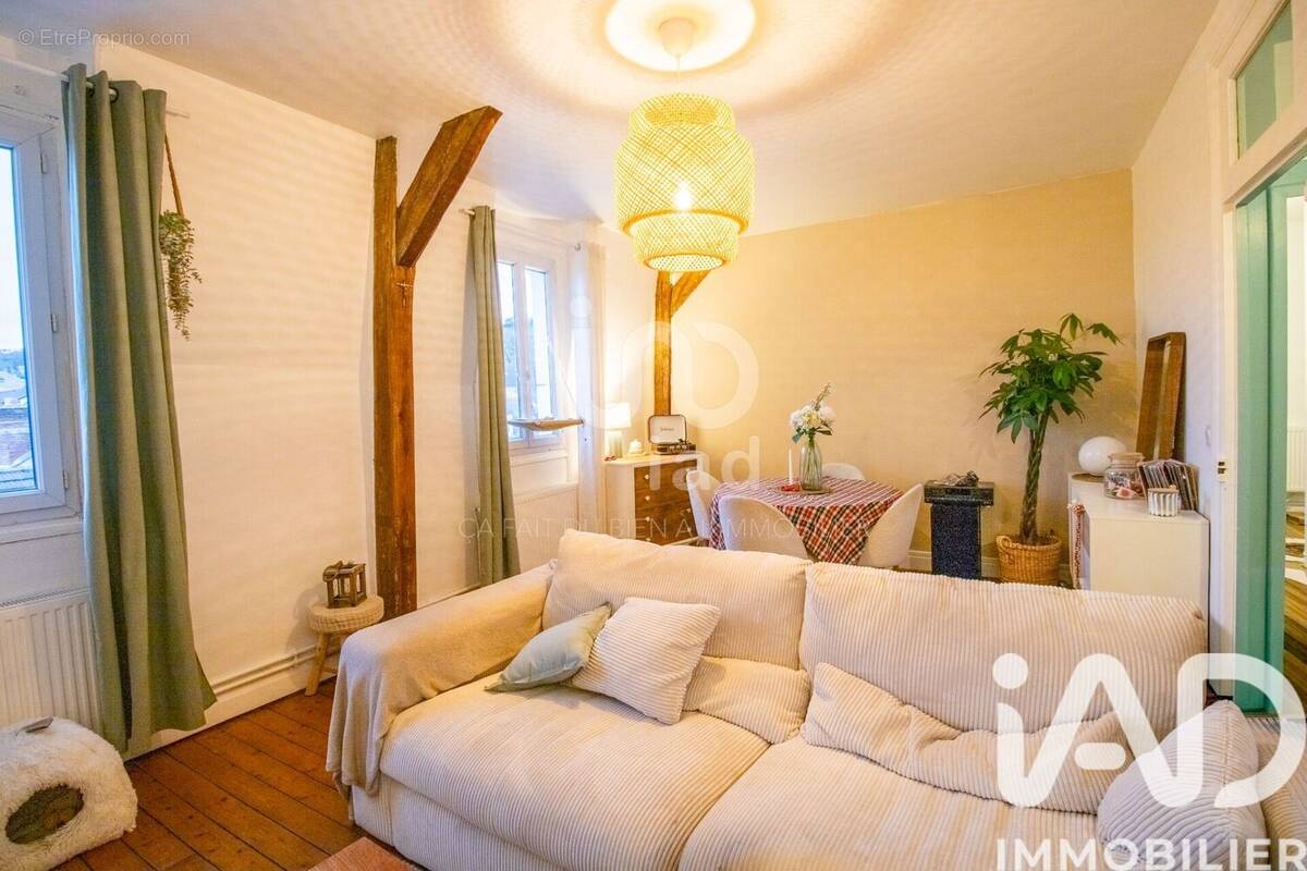 Photo 1 - Appartement à LIANCOURT