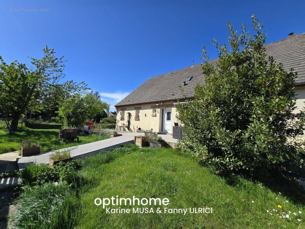 Maison à HIRSON