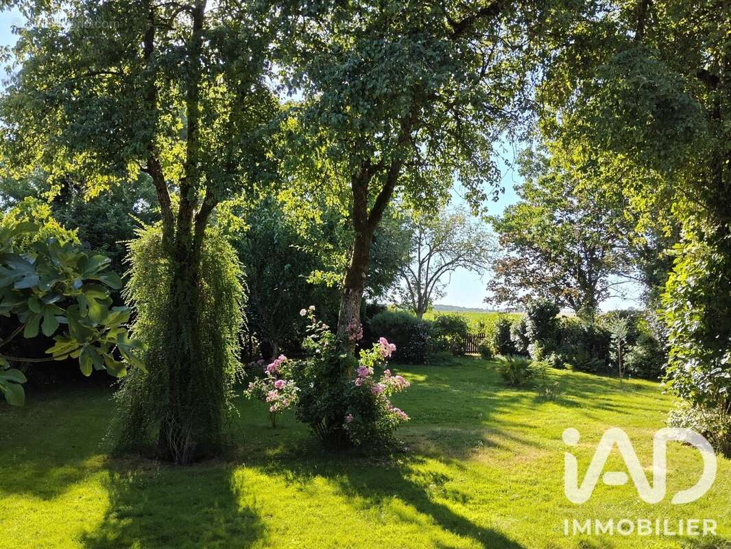 Maison 169 m² à Choisel  - photo 2