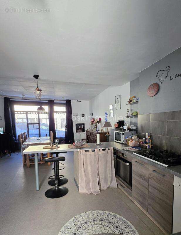 Maison à BUJALEUF