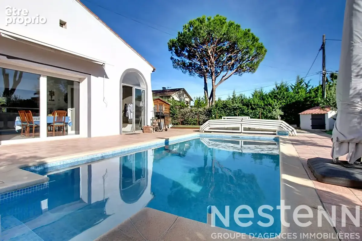 A VENDRE - Maison 70 m² , 2 chambres, piscine , garage , grand terrain idéal camping  car . - photo 16