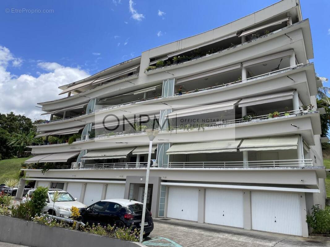 Appartement à FORT-DE-FRANCE