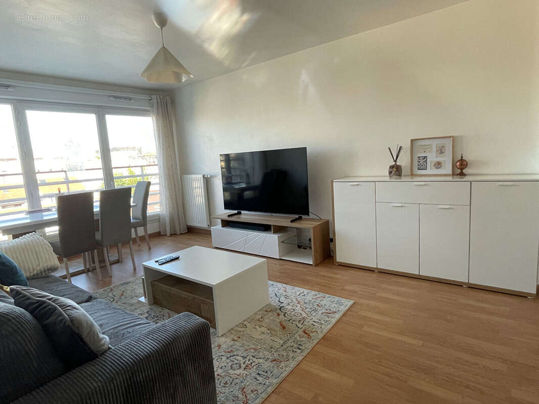 Appartement à COLOMBES