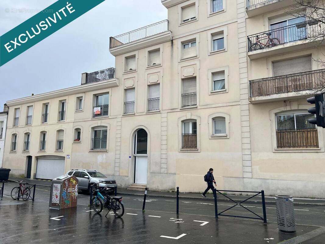 Photo 1 - Appartement à BORDEAUX