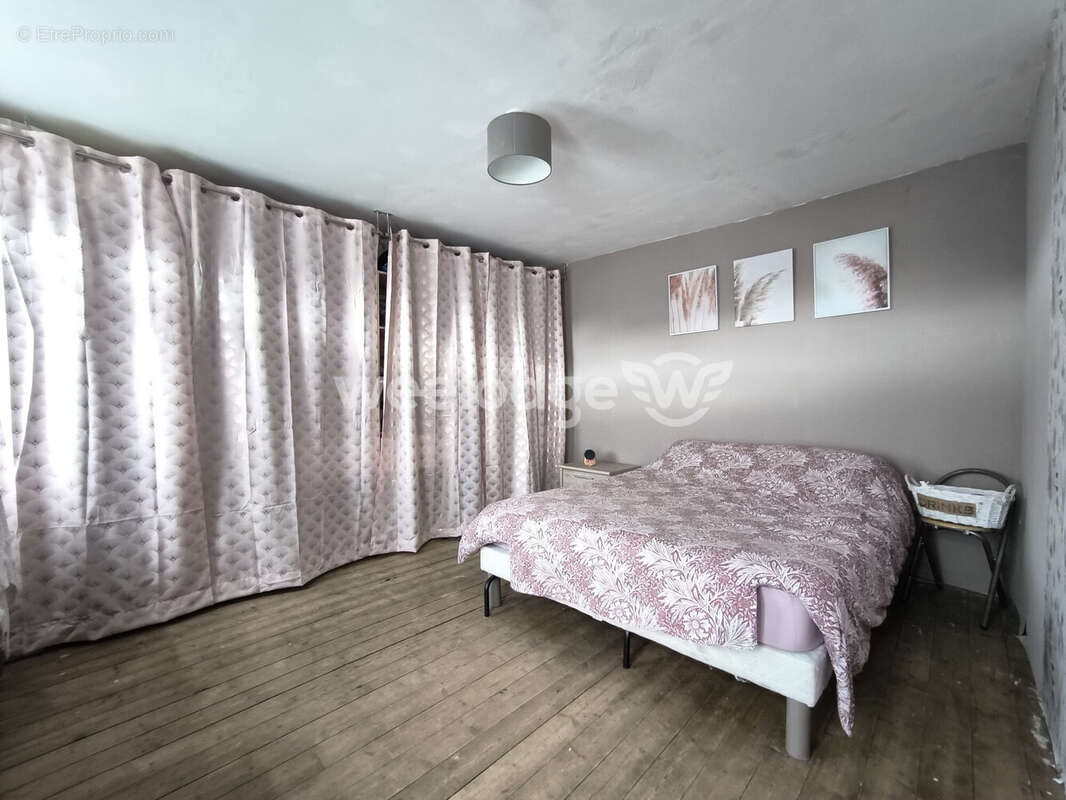 Maison à FERRIERE-LA-GRANDE