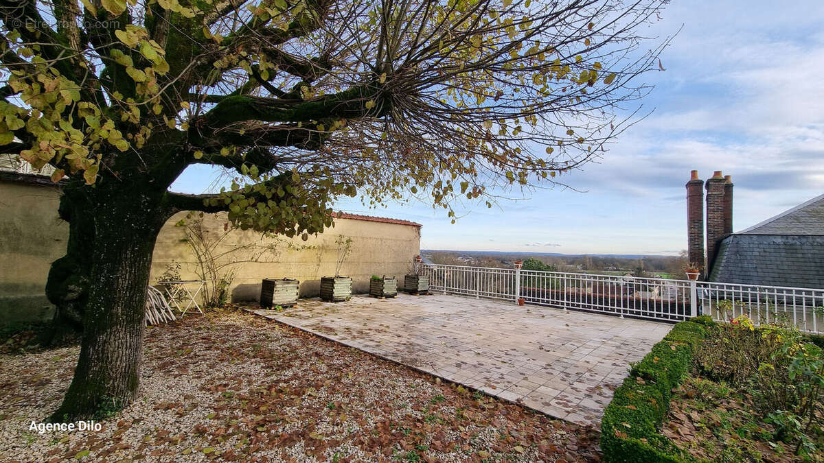 Maison à SAINT-FLORENTIN