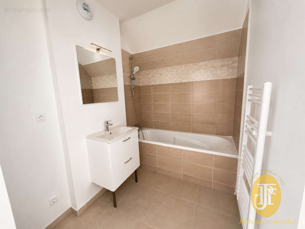 Appartement 37 m² à Vernon  - photo 4