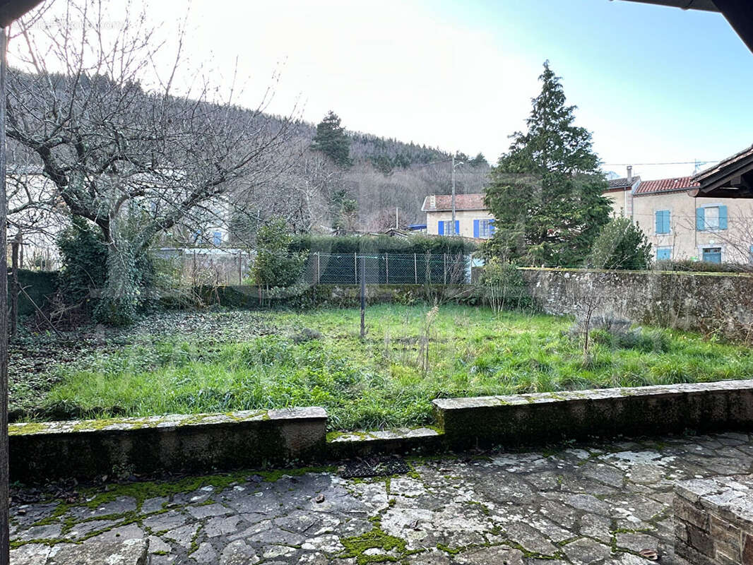 Maison à AIGUEFONDE