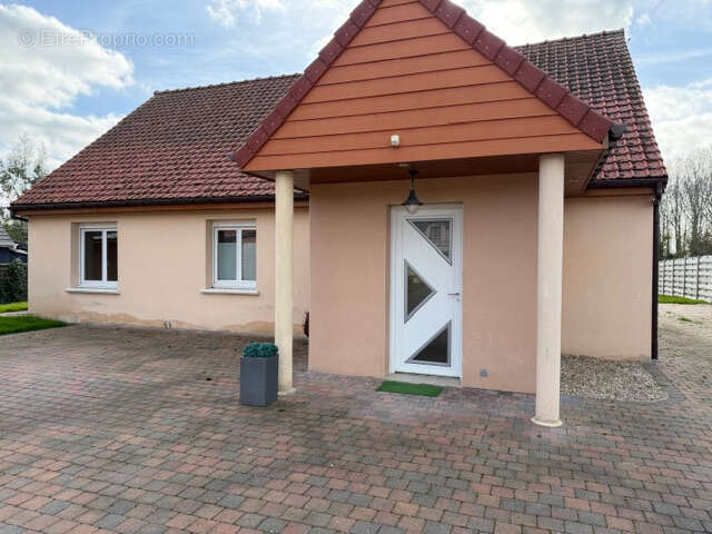 Maison à CONCHIL-LE-TEMPLE