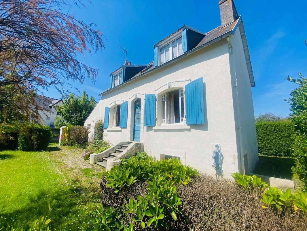 Maison à PLOUGASNOU