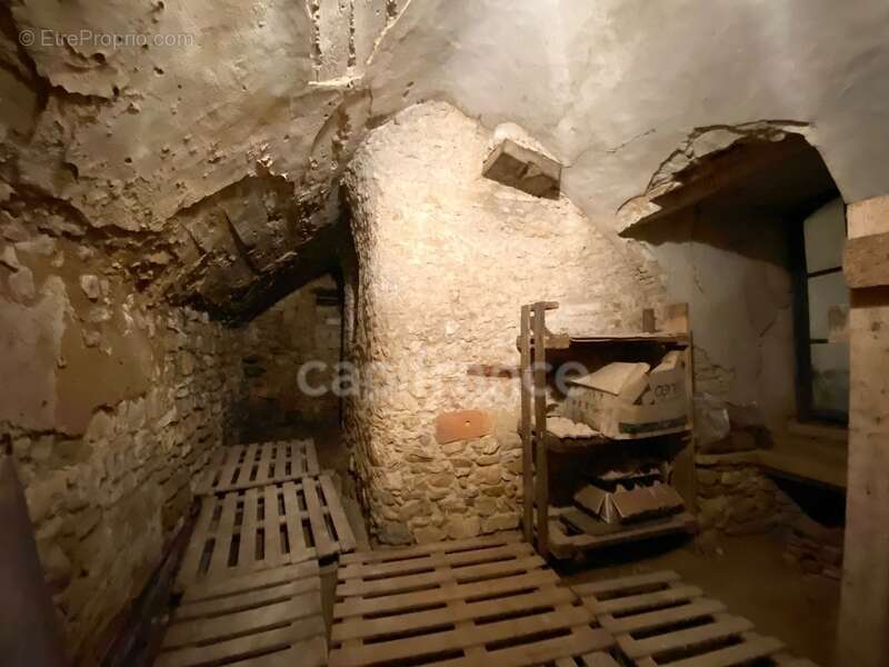 Dpt Gard (30), à vendre dans le Gard, propriété viticole en AOP Côtes du Rhône sur 25 hectares avec Château du XVème siècle - photo 41