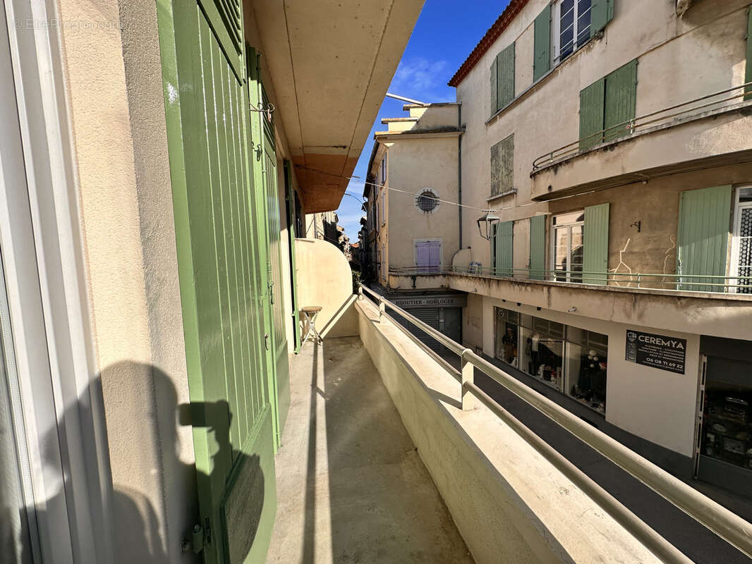 Appartement à PONT-SAINT-ESPRIT