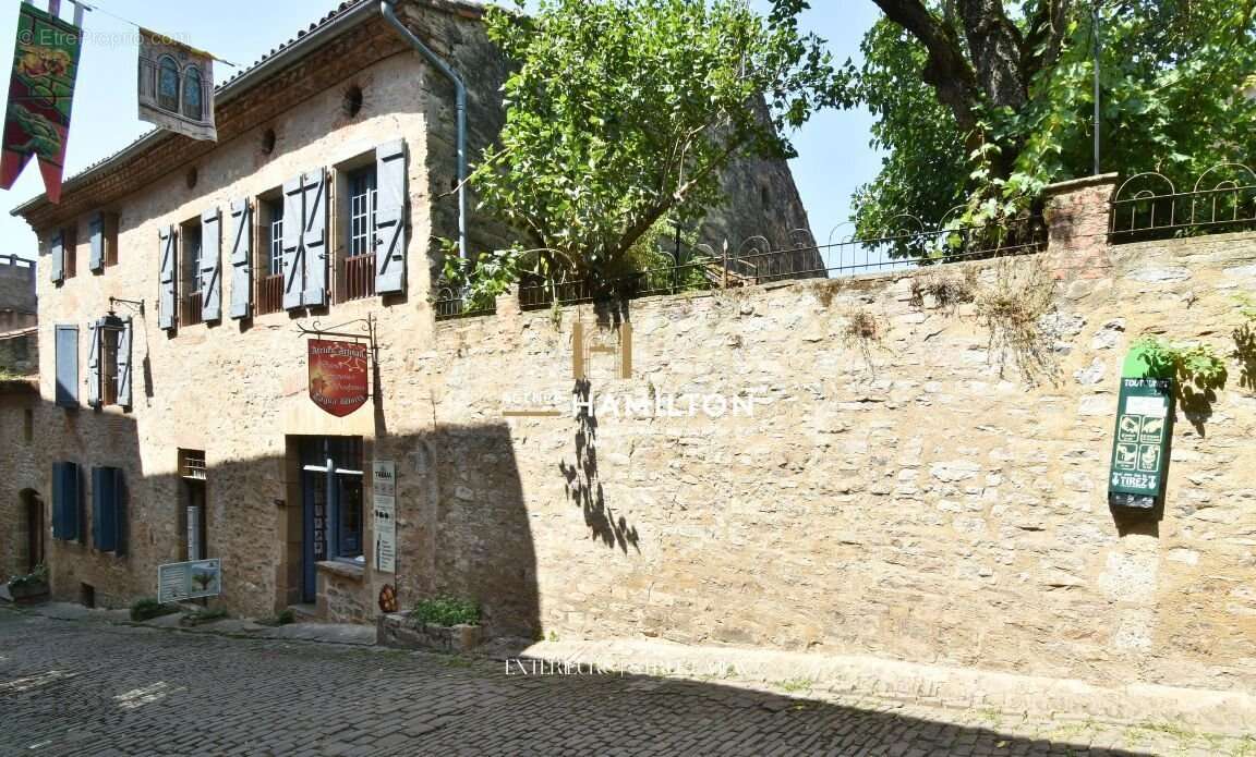 Appartement à CORDES-SUR-CIEL