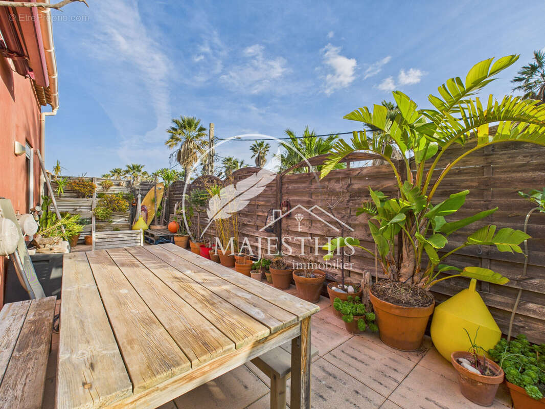 Appartement à HYERES