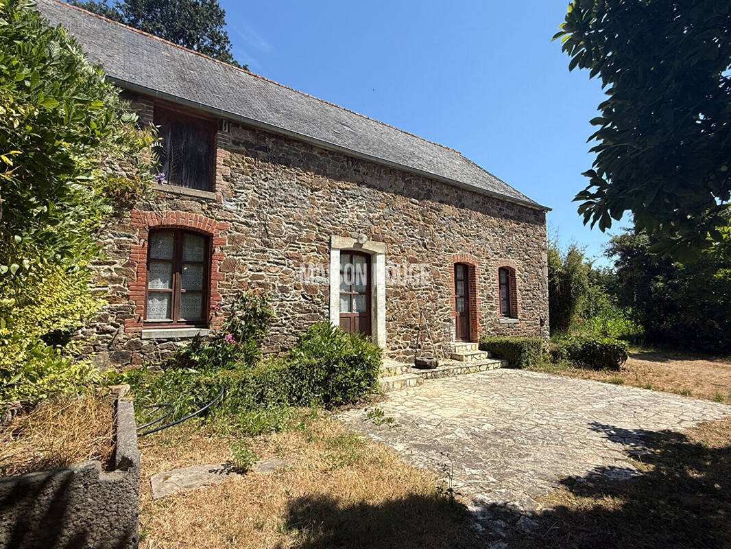 Maison à SAINT-PERE
