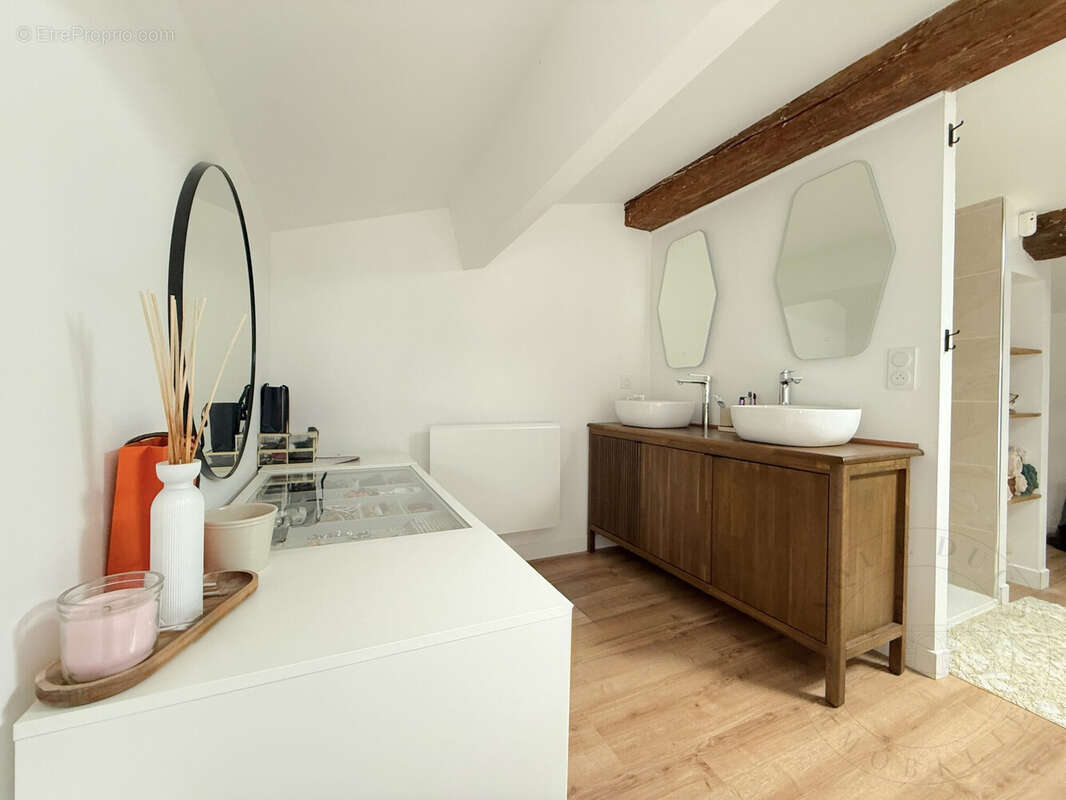 Appartement à CHAPONOST