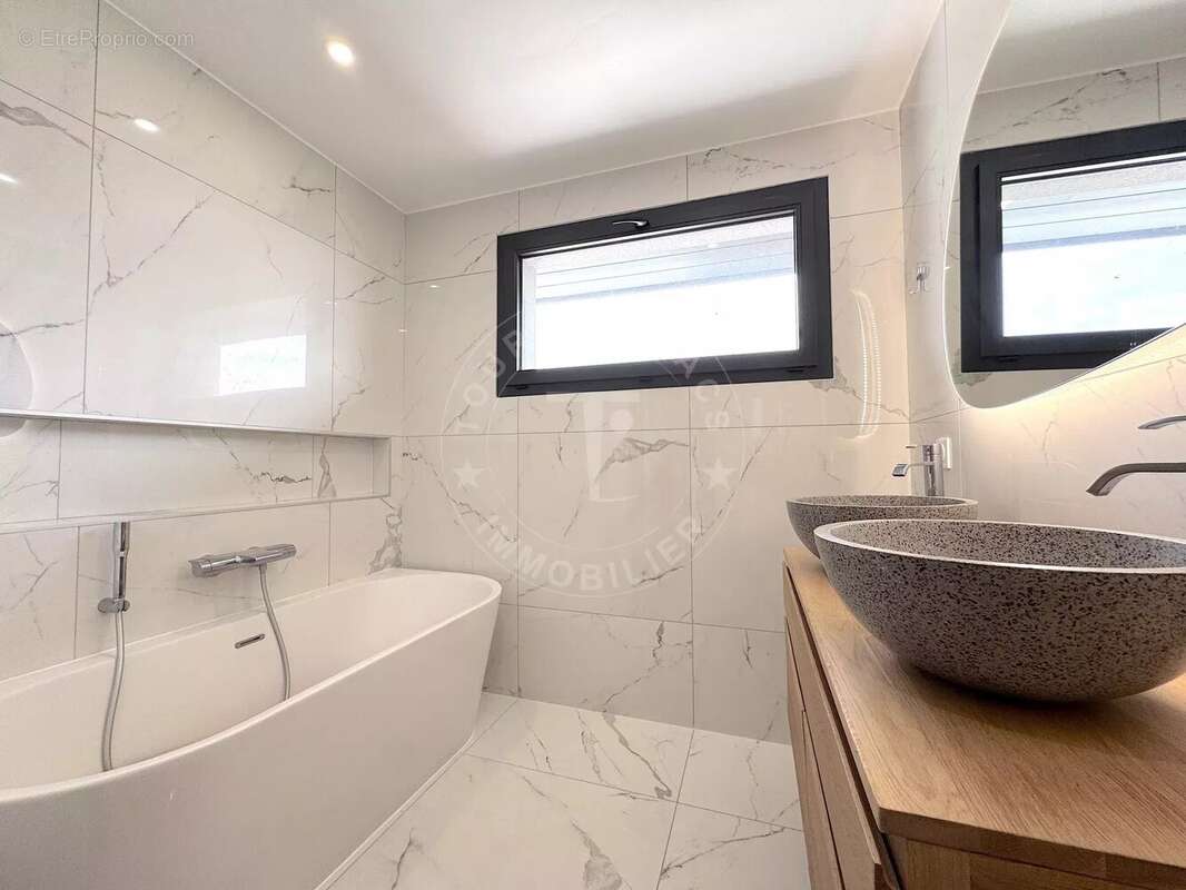 Lovagny – a vendre villa contemporaine avec piscine - photo 15