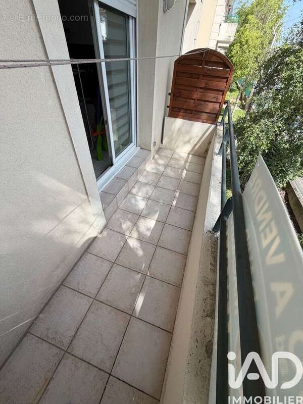 Photo 2 - Appartement à VILLENEUVE-LE-ROI