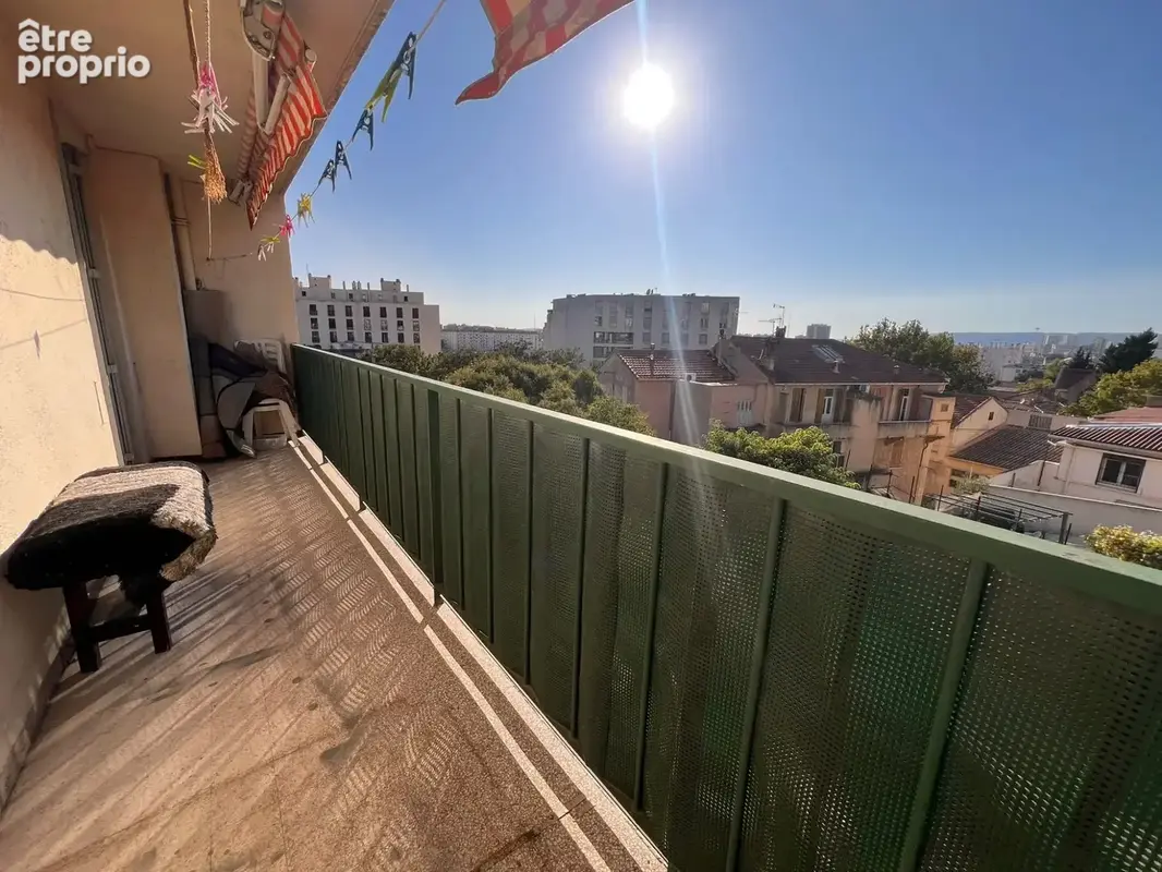 Appartement à MARSEILLE-14E