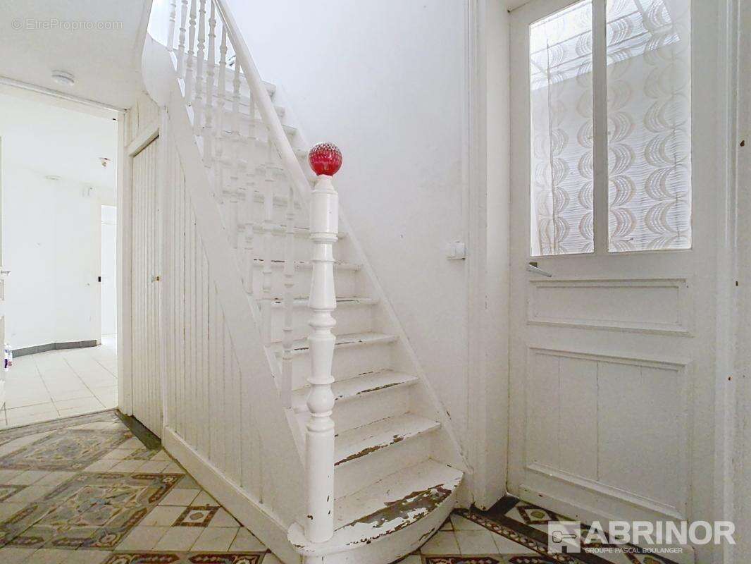 Maison à HELLEMMES-LILLE