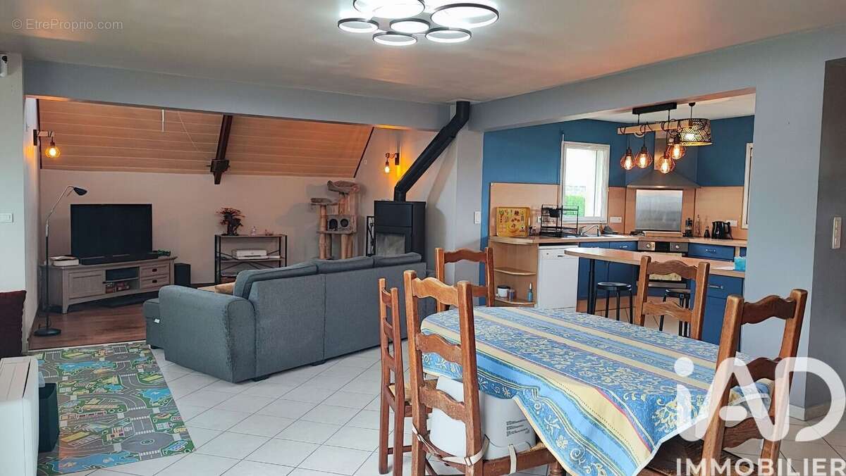 Photo 2 - Maison à MESLAN