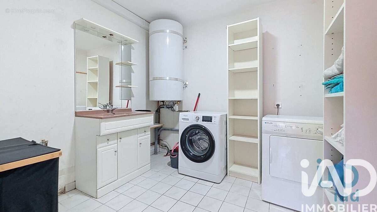 Photo 8 - Maison à COURCEMAIN