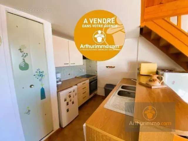 Appartement à BORMES-LES-MIMOSAS