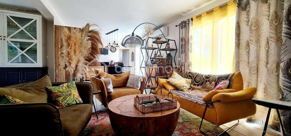 Maison 5 pièces 115 m² - photo 2