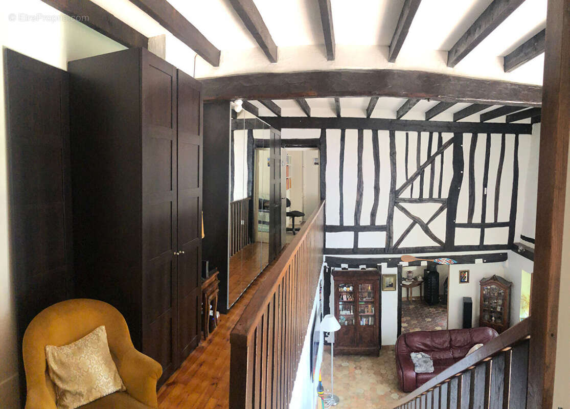 Maison à GOMMECOURT