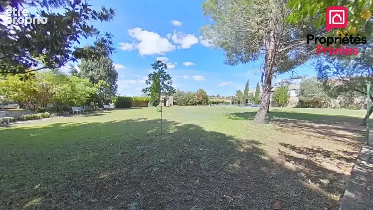 Propriété Ouveillan - 402 m² habitables - Piscine & dépendances - photo 2