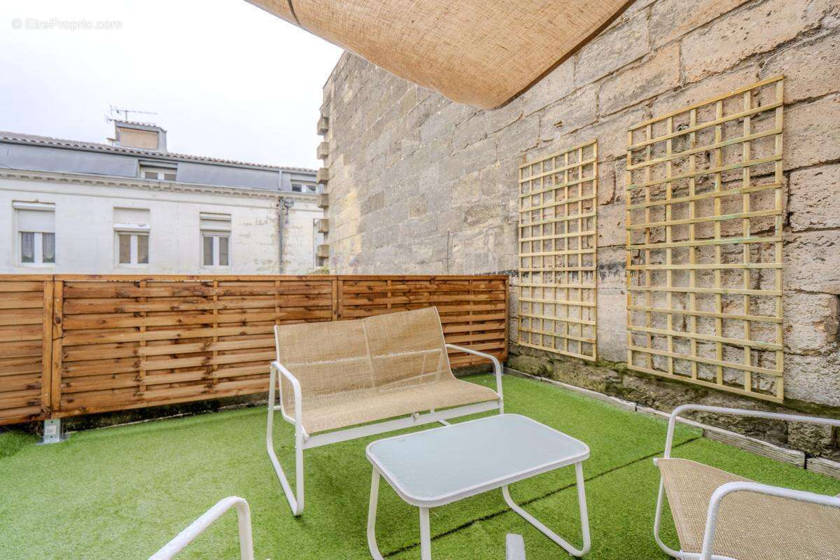 Appartement à BORDEAUX