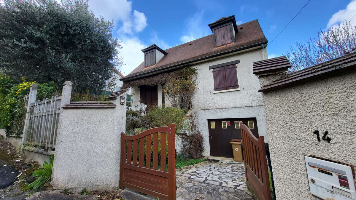 Maison à VITRY-SUR-SEINE