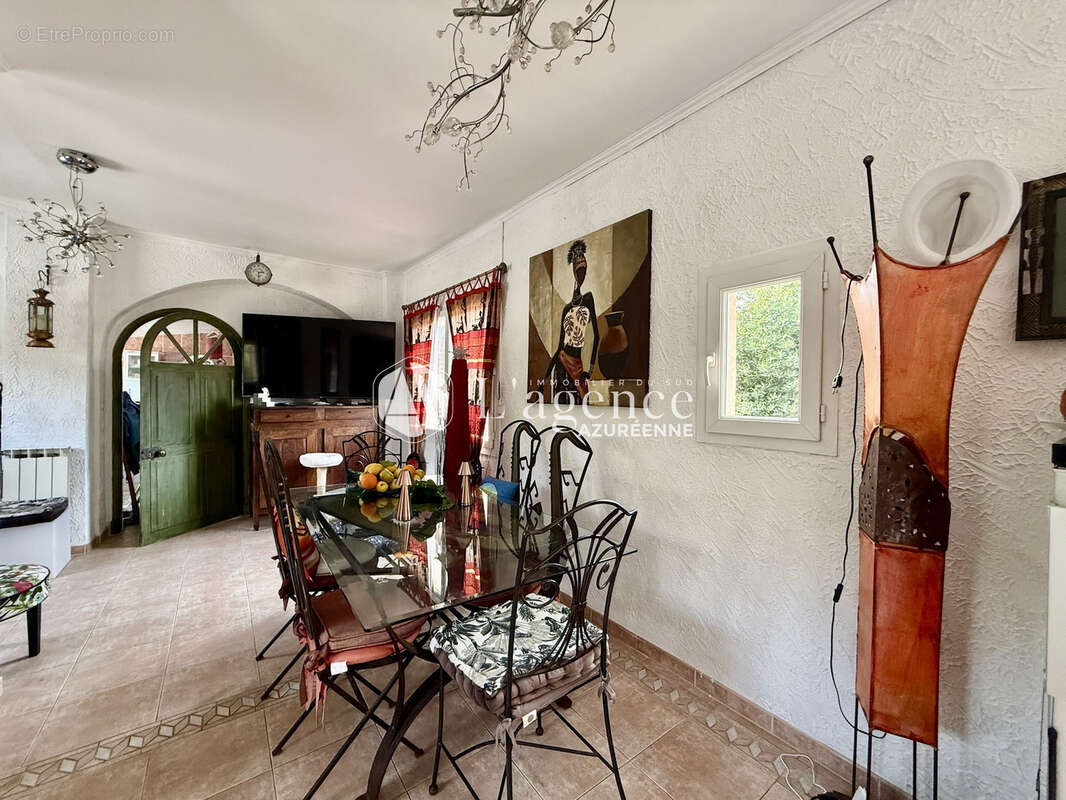 Appartement à CAGNES-SUR-MER
