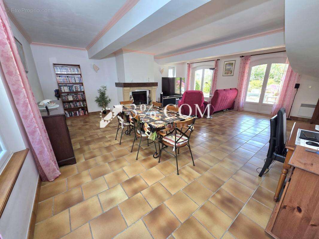 Boulouris : villa provençale proche mer - photo 2