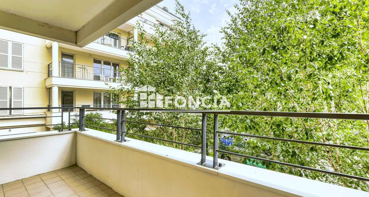 Appartement à RUEIL-MALMAISON