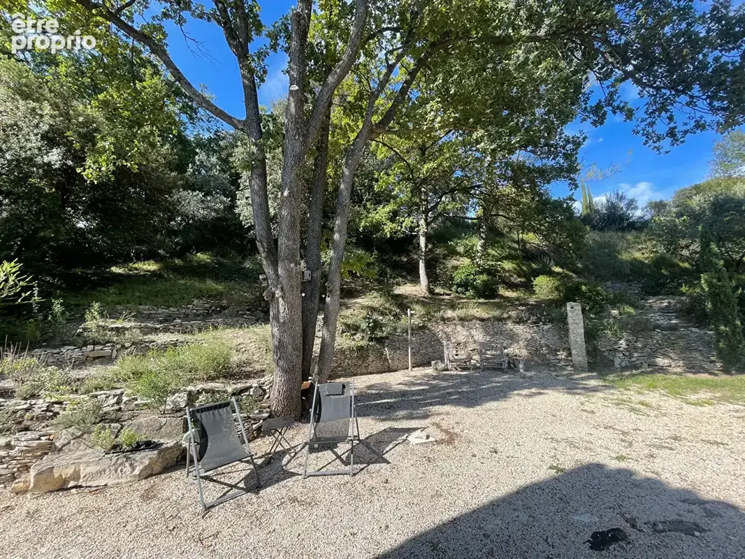 Eguilles - Maison 150m² sur beau terrain arboré de 6 300m² - photo 16