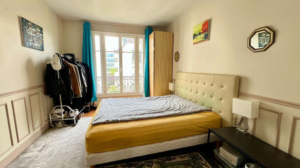 Appartement à LEVALLOIS-PERRET