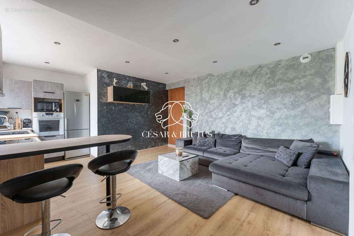 Appartement à LA VERPILLIERE