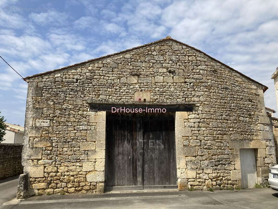 Autre à SOYAUX