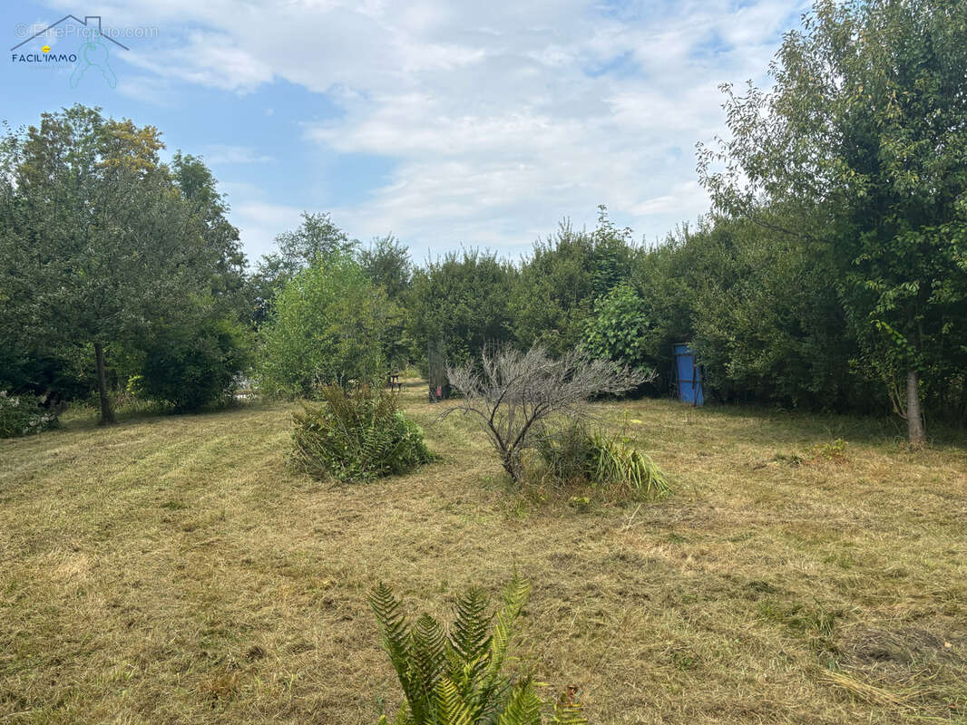 Terrain de loisirs avec chalet - photo 9