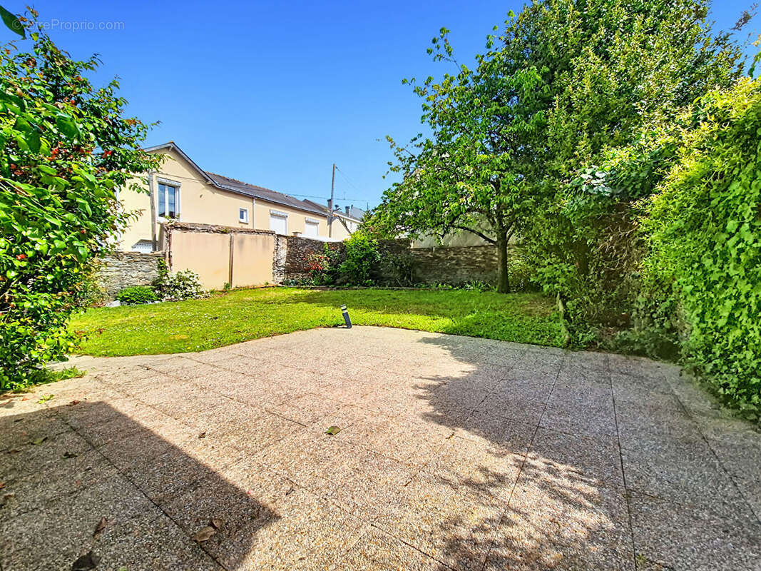Maison Angers 6 pc 169 m2 quartier Pasteur/jardin des Plantes - photo 9