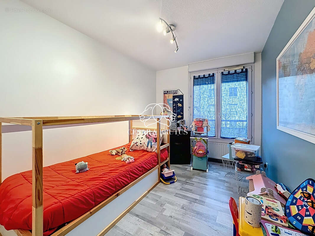 Appartement à VENISSIEUX