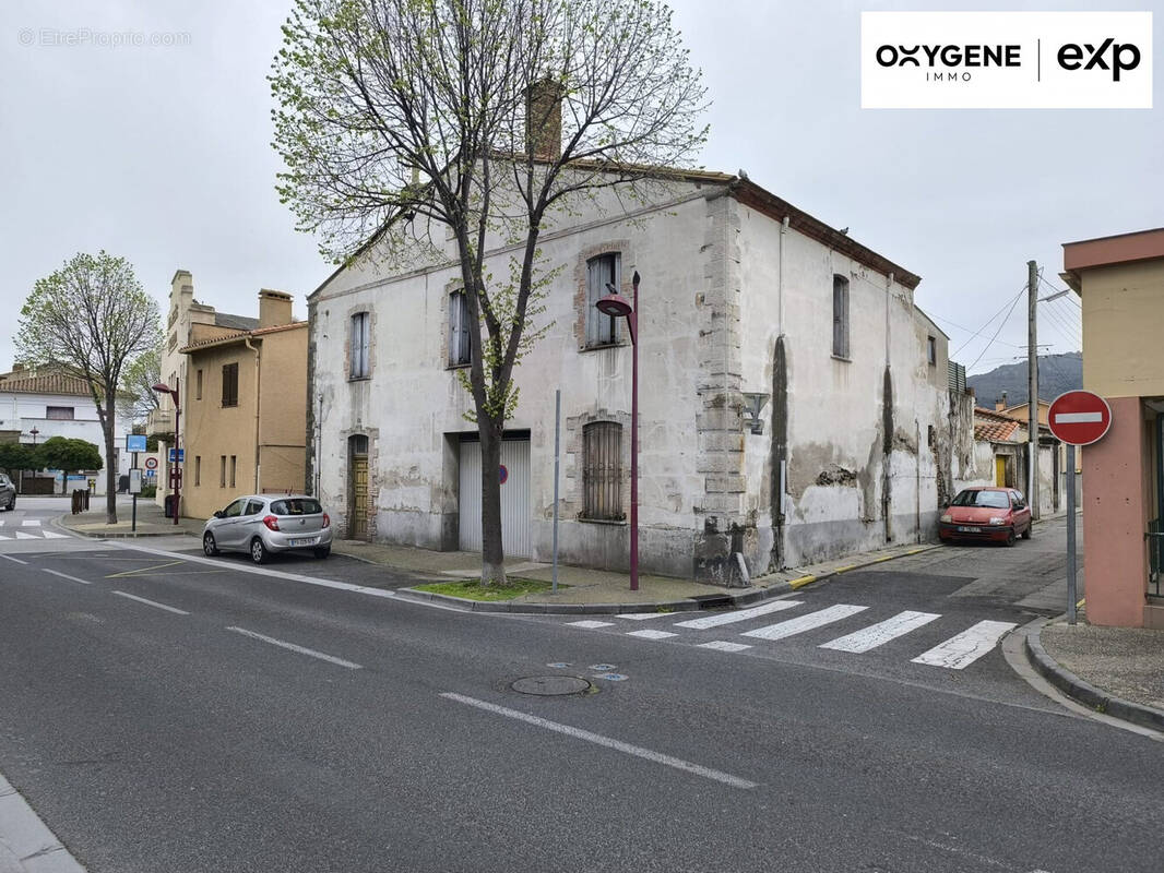 Commerce à LE BOULOU
