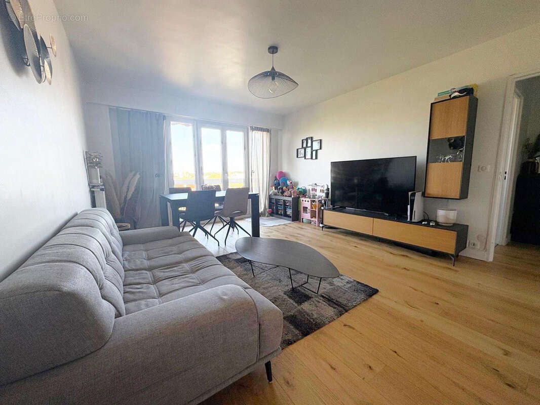 Appartement à JOINVILLE-LE-PONT