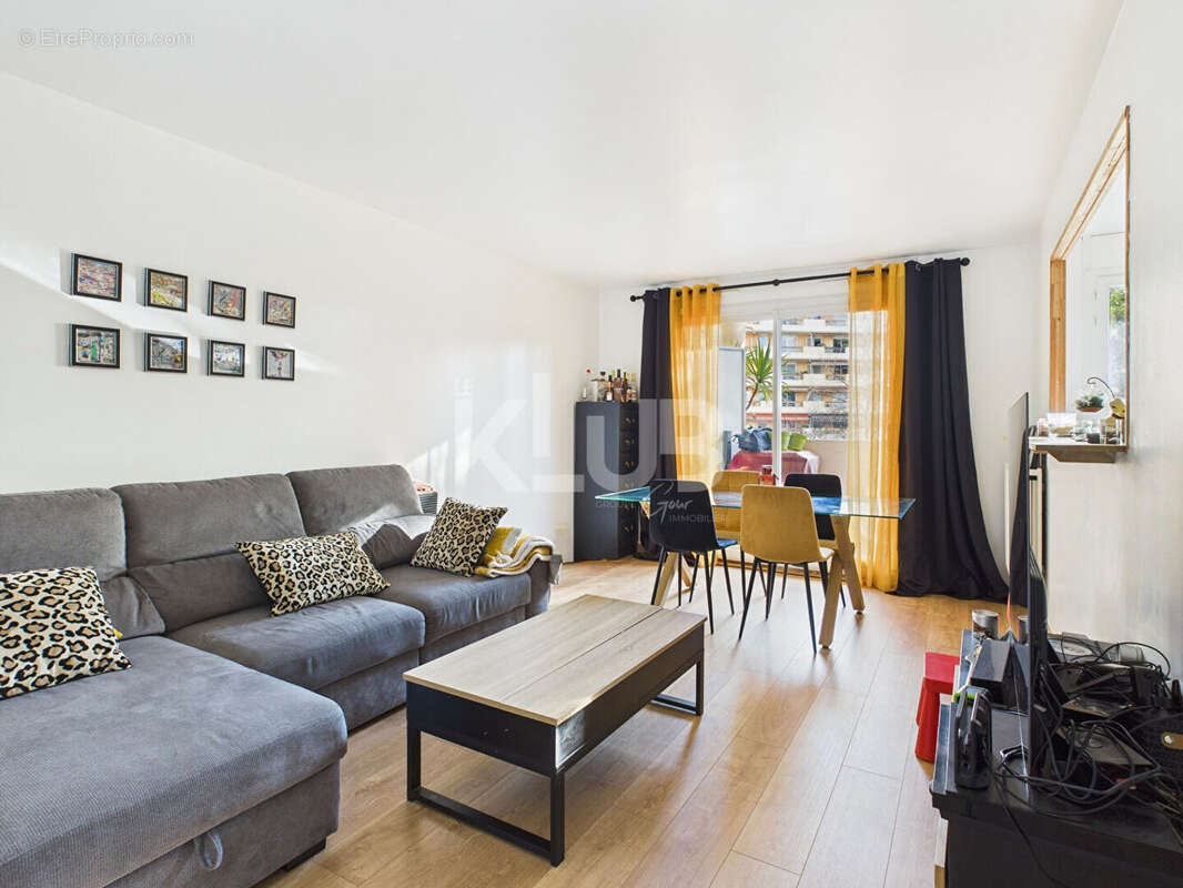 Appartement à AIX-EN-PROVENCE