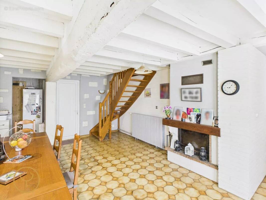 Maison à VALLANT-SAINT-GEORGES