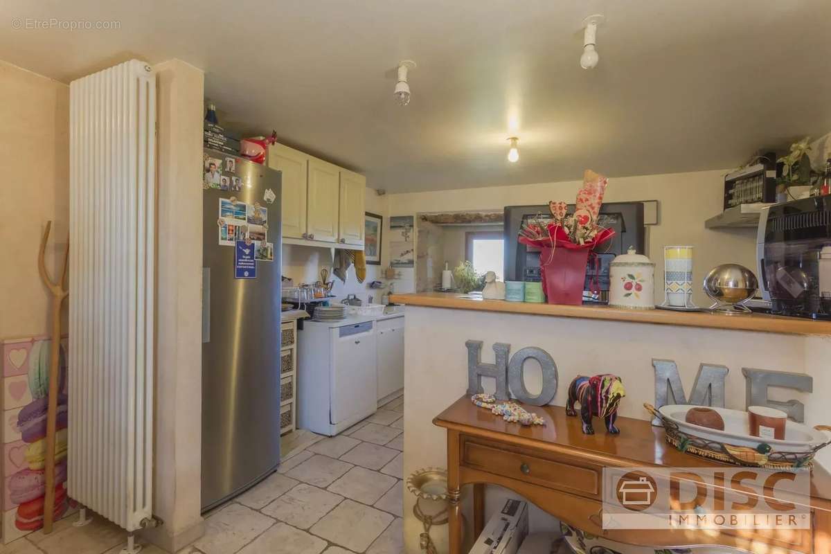 Maison à SAINT-MICHEL-DE-VAX